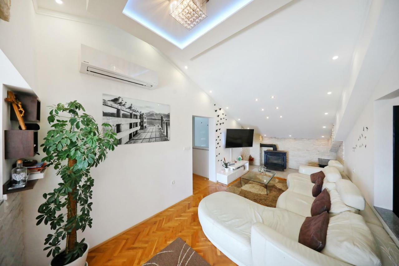 Magic Blue Sky Apartment 扎达尔 外观 照片